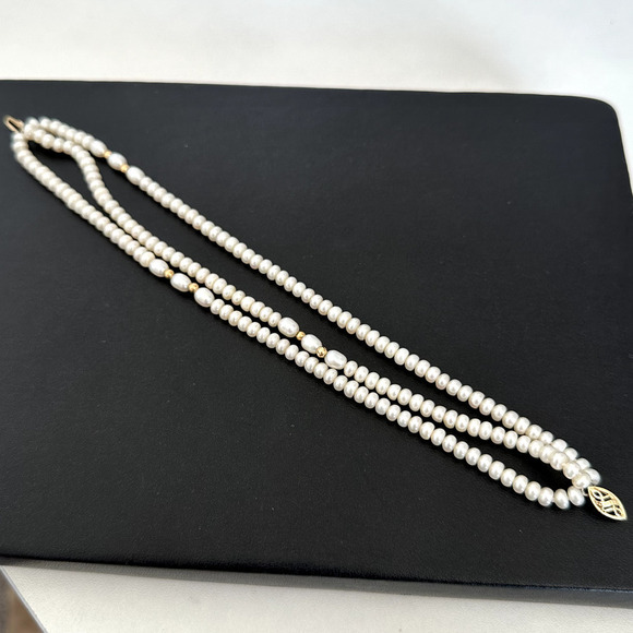 14K Yellow Gold Genuine Real Cream Pearl Triple Strand Bracelet - Picture 4 of 12